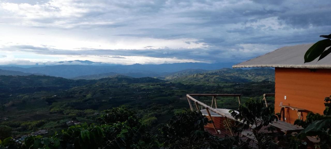 Hotel Glamping Orosierra Chinchiná Esterno foto